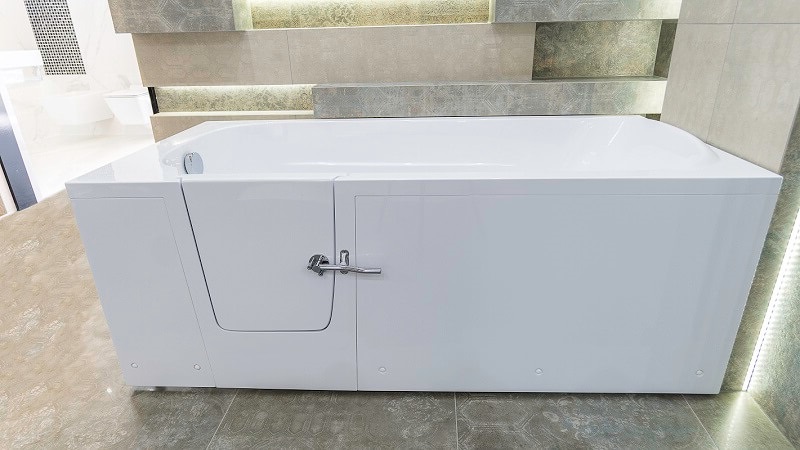 _vyr_3292_Bezbarierova-vana-IMPRESSIONE-150-x-76-cm-s-dvierkami-na-lavej-strane-001