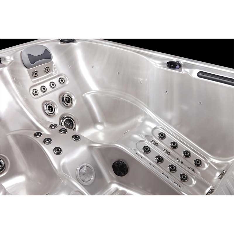 _vyrp14_21299JACUZZI-SPA-341-220-156_-6273-_1200