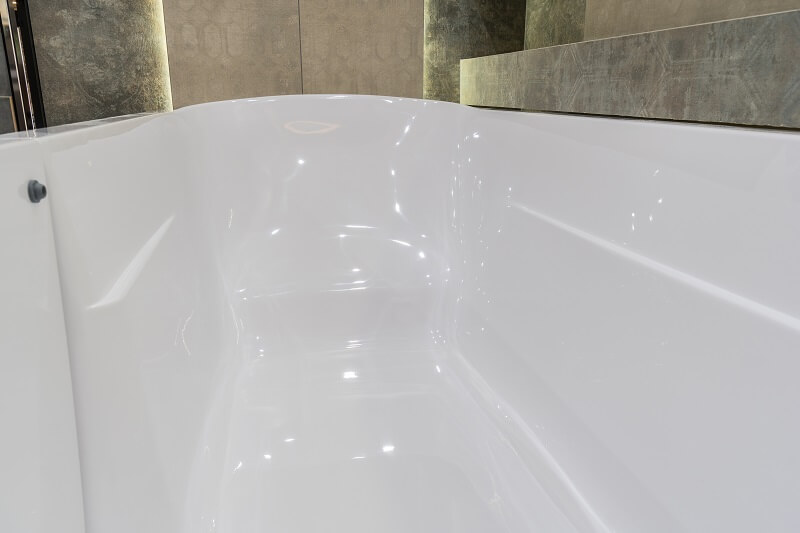 _vyrp16_3290Bezbarierova-vana-IMPRESSIONE-170-x-76-cm-s-dvierkami-na-pravej-strane-007